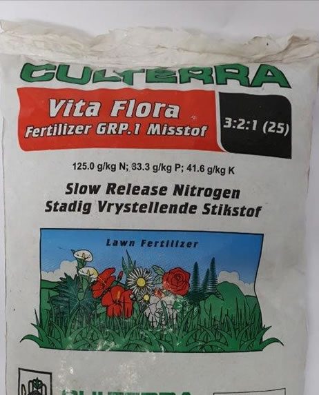 cultera-slow-release-lawn-fertilizer.jpg